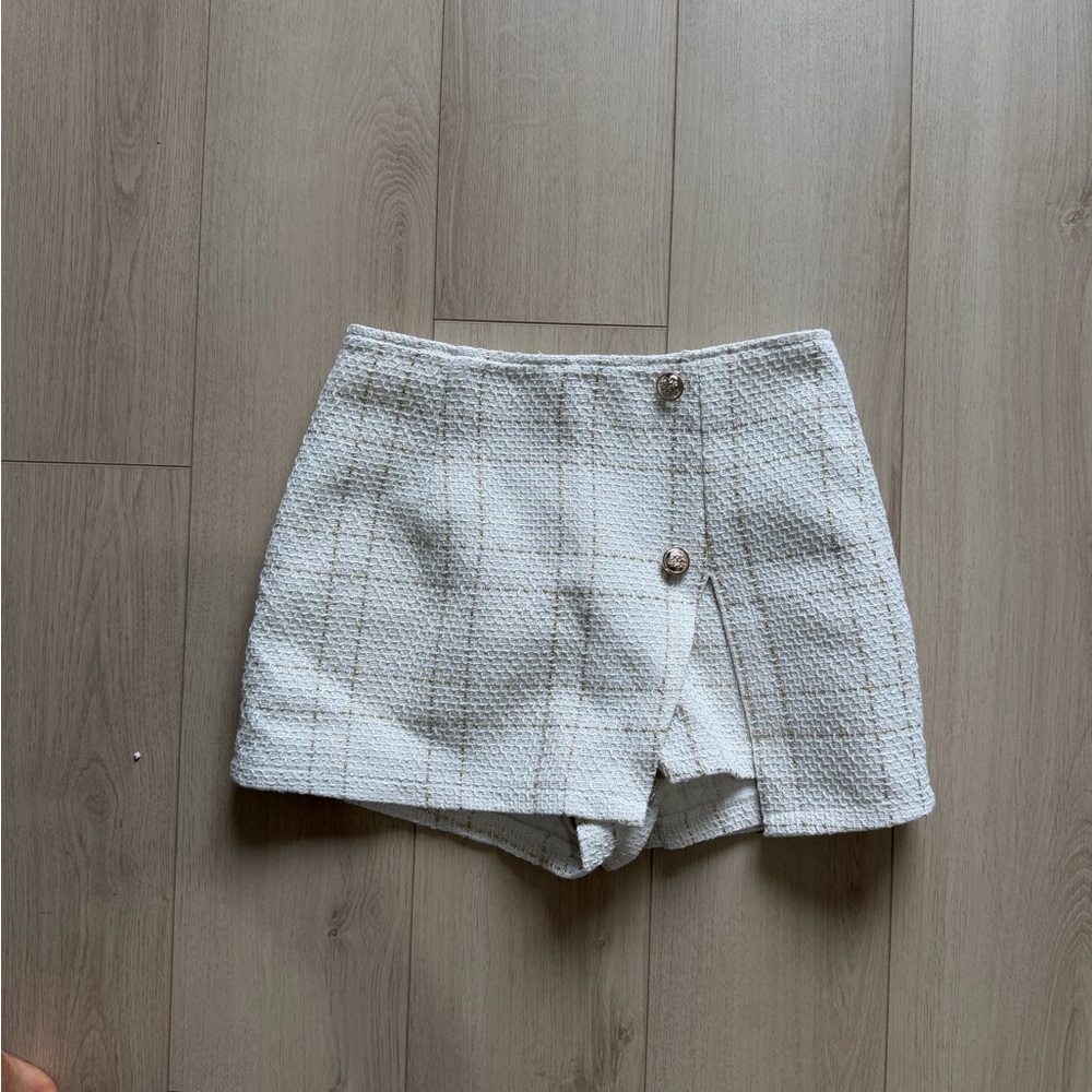 Elegant White Tweed Women Skort